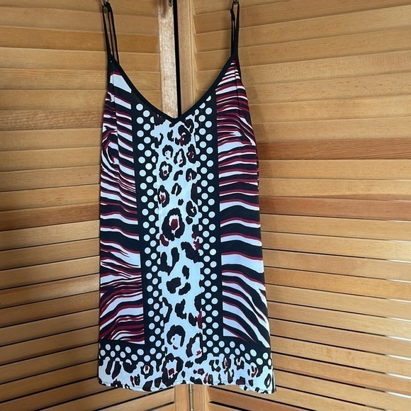 Express Animal print Shirt size medium. - Picture 2 of 8